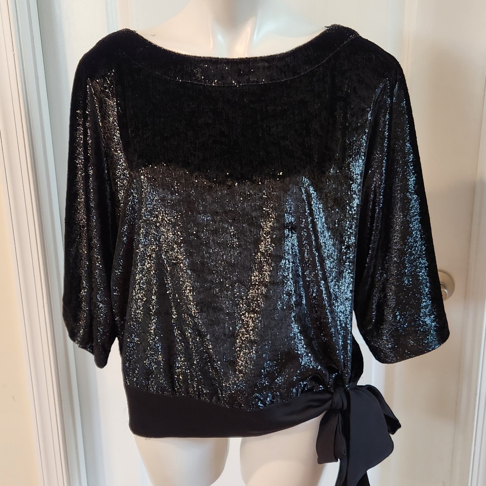 Trina Turk Large Blaxk Top